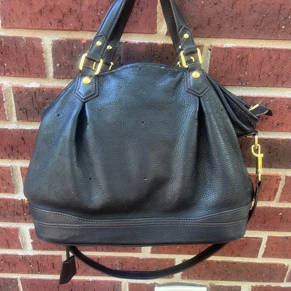 LOUIS VUITTON Monogram Mahina Stellar